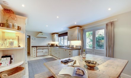 6 Bed in Southwold 3