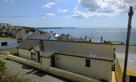 3 Bed in Porthleven 6