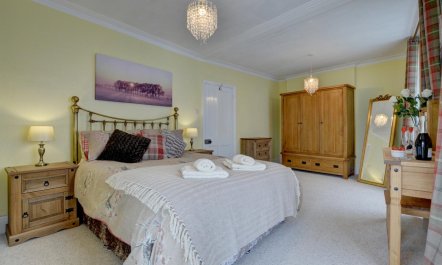 5 Bed in Lynton 9