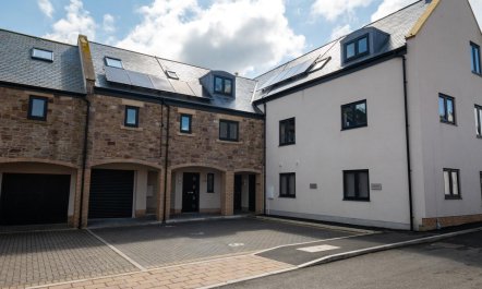 4 Bed in Seahouses 2