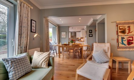 4 Bed in Filey 9