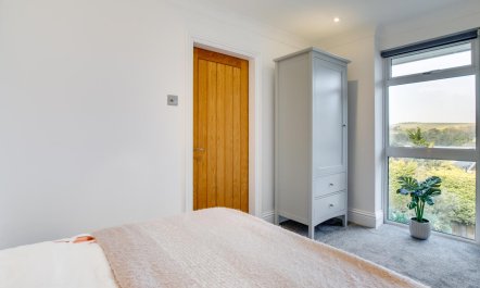 3 Bed in Ovingdean 6