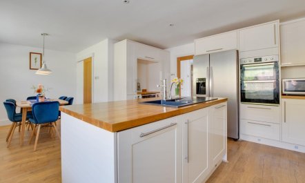 3 Bed in Ovingdean 8