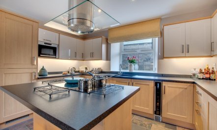 5 Bed in Fryup Dale 1