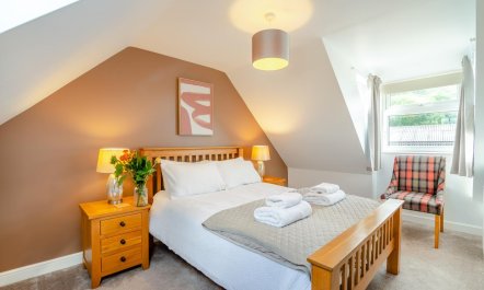 5 Bed in Fryup Dale 9