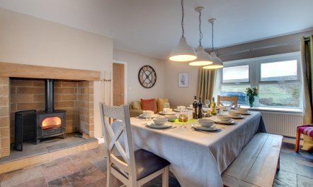 5 Bed in Fryup Dale 2