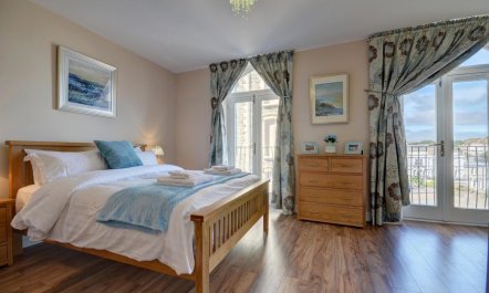 2 Bed in Ilfracombe 9