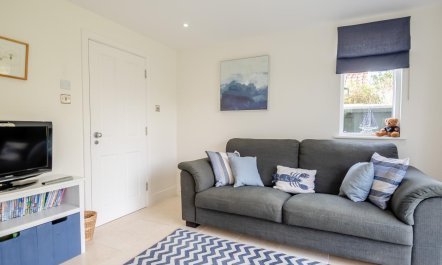 4 Bed in Walberswick 8