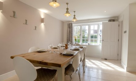 4 Bed in Walberswick 9