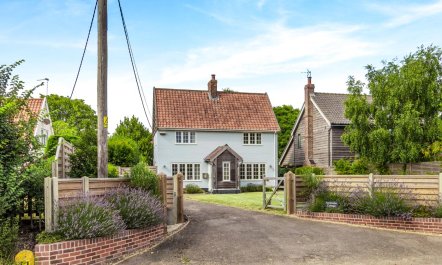 4 Bed in Walberswick 2