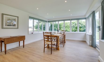 2 Bed in Sudbourne 5