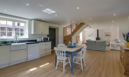 2 Bed in Sudbourne 2