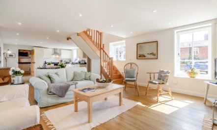 2 Bed in Sudbourne 2