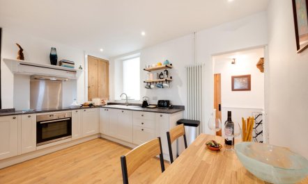 2 Bed in Kingswear 5