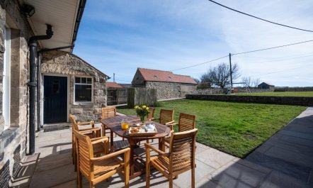 5 Bed in Seahouses 2