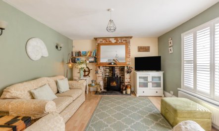 2 Bed in Weymouth 1