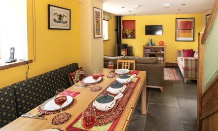 2 Bed in High Fremington 3