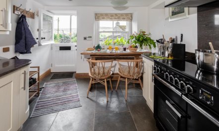 2 Bed in High Fremington 2