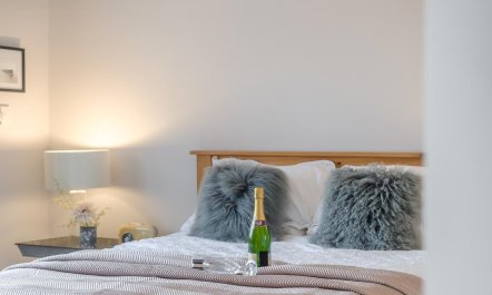 2 Bed in Southwold 7