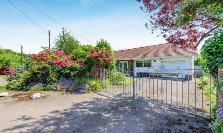 2 Bed in Port Eynon 5