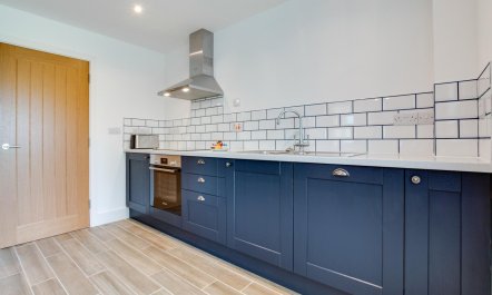 3 Bed in Llanfynydd 6