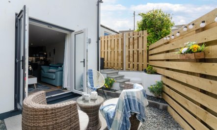 1 Bed in Porthleven 3