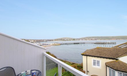 2 Bed in Swanage 2