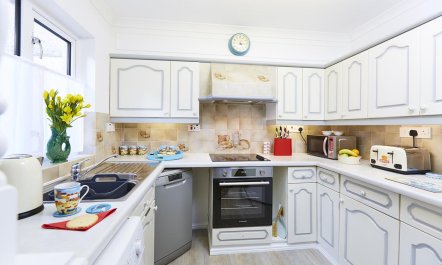 2 Bed in St. Ives 1