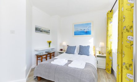 2 Bed in St. Ives 1