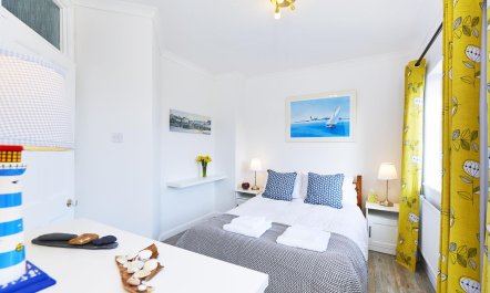 2 Bed in St. Ives 2