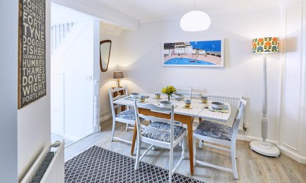 2 Bed in St. Ives 7