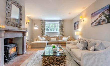 4 Bed in Brancaster 1