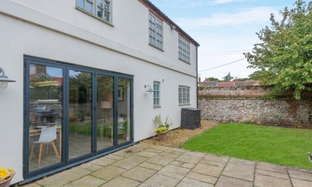 4 Bed in Brancaster 5