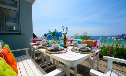 4 Bed in Praa Sands 7