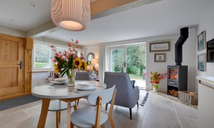 1 Bed in Cranbrook 1