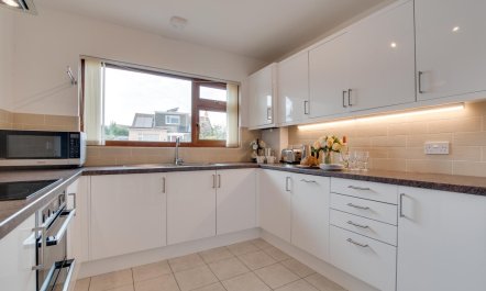 2 Bed in Brixham 9