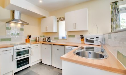 2 Bed in Totnes 5