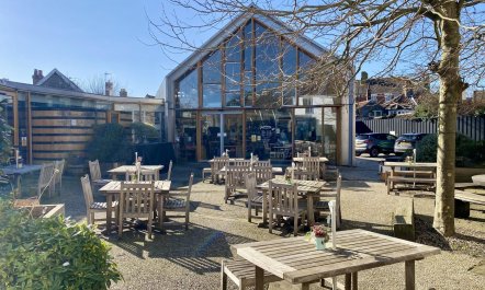 4 Bed in Southwold 1