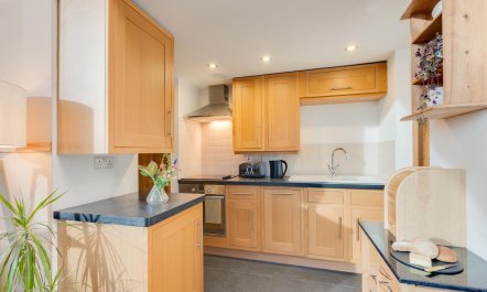 2 Bed in Dolgellau 3