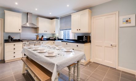 4 Bed in Southwold 3