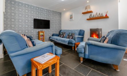 3 Bed in Sithney