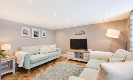 3 Bed in Porthleven 2