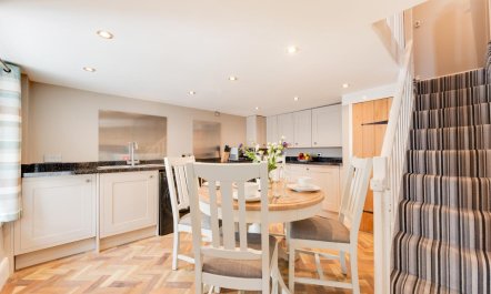 3 Bed in Porthleven 7