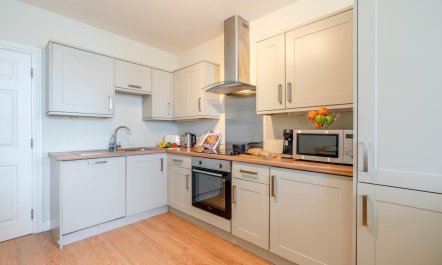 2 Bed in Seahouses 8