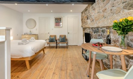 1 Bed in St Ives 1