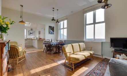 3 Bed in Aberystwyth 2