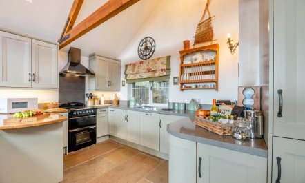 2 Bed in Seahouses 9