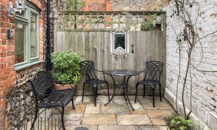 2 Bed in Burnham Market 3