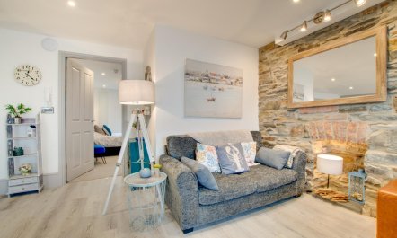 2 Bed in Aberystwyth 6