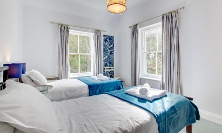 3 Bed in St. Levan 8